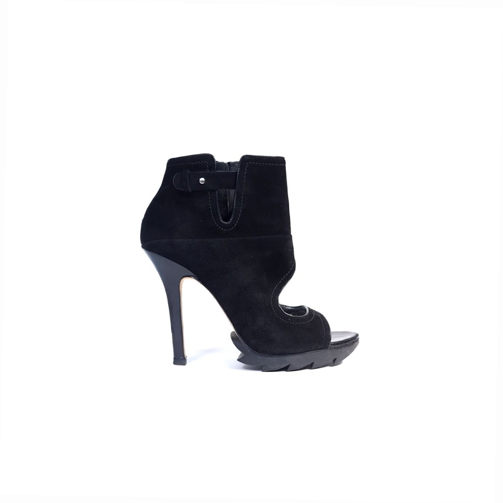 Camilla Skovgaard Shoes Cutout Black Saw Sole Leather Heels Womens Size 9